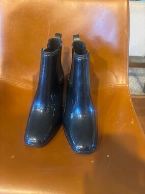 Jeffery Campbell Heeled Patent Rain Booties| Size 9